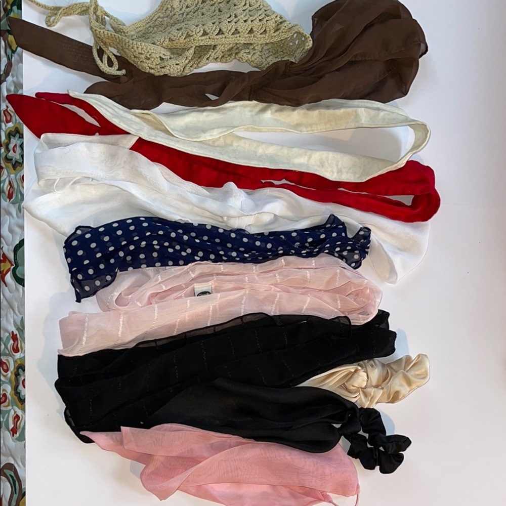 Assorted Hair Accessories Set Lot of 11